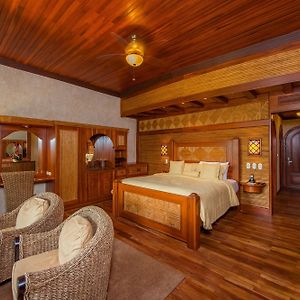 Vista Guestrooms